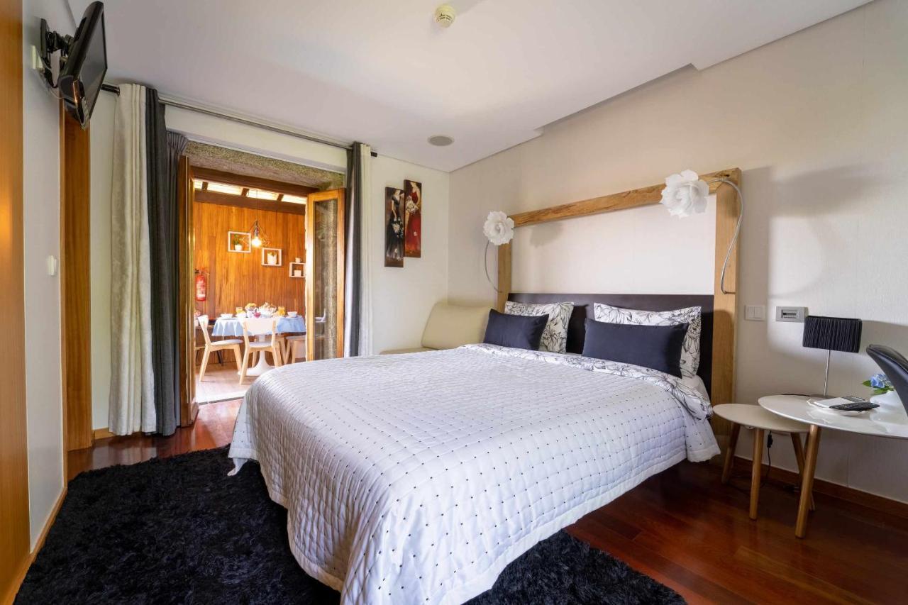 Casas Casal Do Carvalhal - Agroturismo Amares Kültér fotó