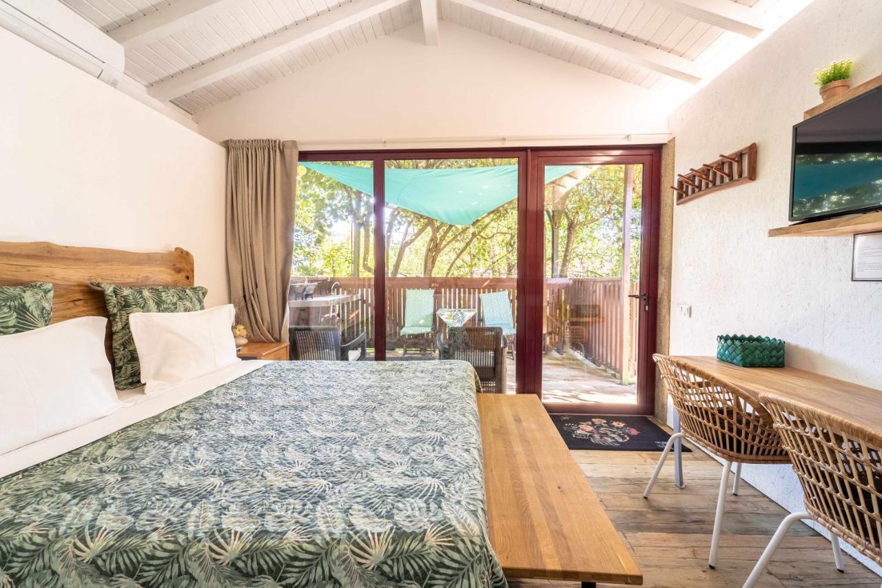 Casas Casal Do Carvalhal - Agroturismo Amares Kültér fotó